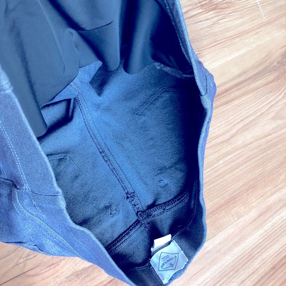 St. John’s Bay Pants Gray Medium Petite Women’s - Picture 5 of 13